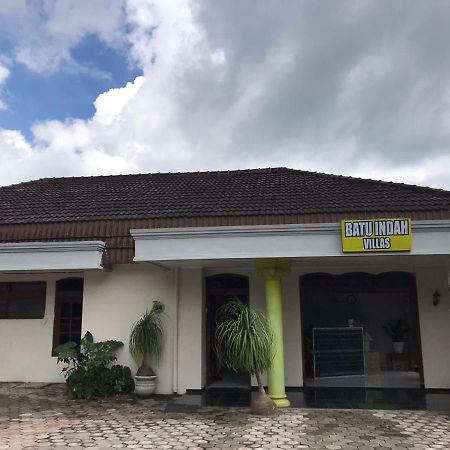 Villa&Guest House Batu Indah Bagian luar foto